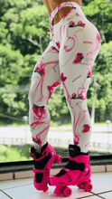 Load image into Gallery viewer, Moving Print Push Up Workout Leggings
