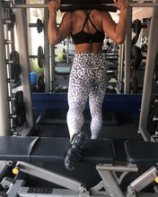 Load image into Gallery viewer, High Waist Leopard Print Fitness Leggings
